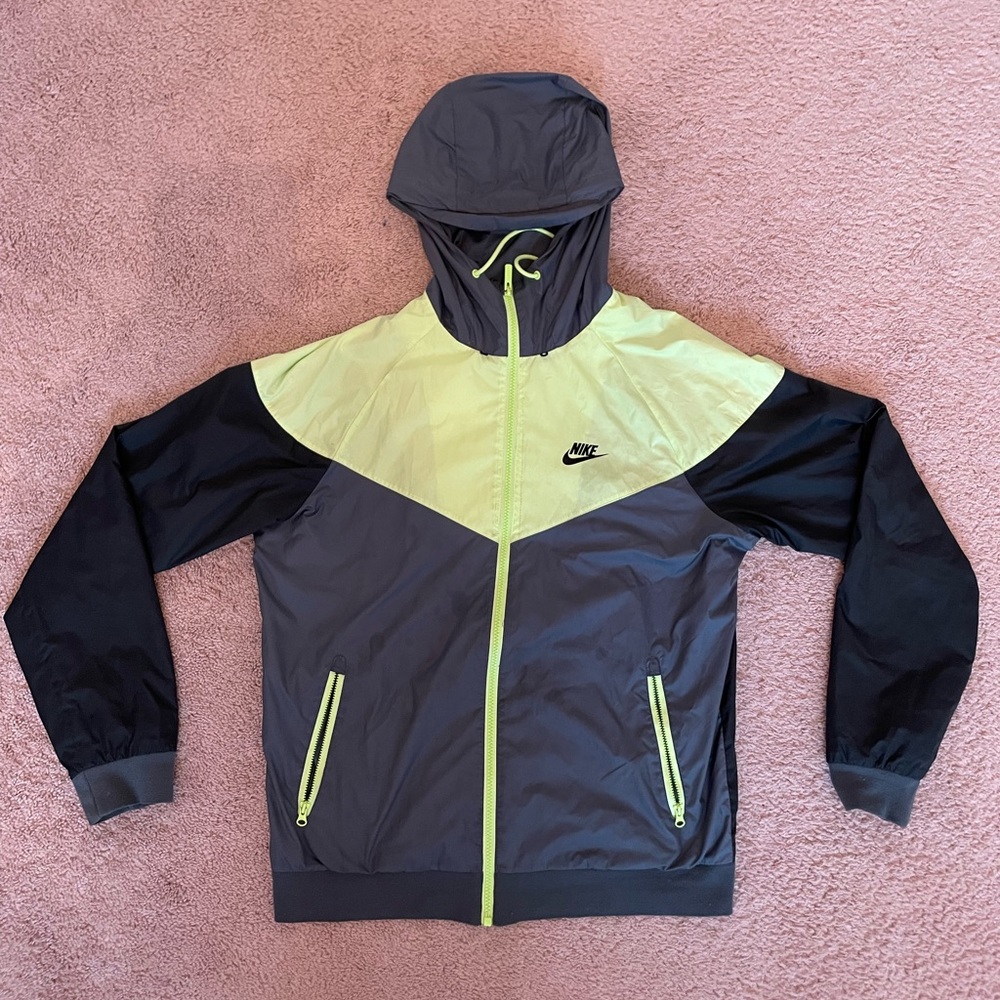Nike windbreaker